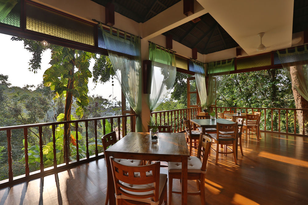 Pantai Tengah  Ambong Rainforest Retreat מראה חיצוני תמונה