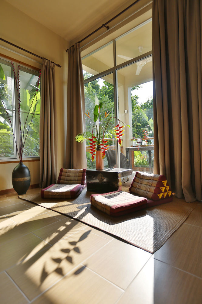 Pantai Tengah  Ambong Rainforest Retreat מראה חיצוני תמונה