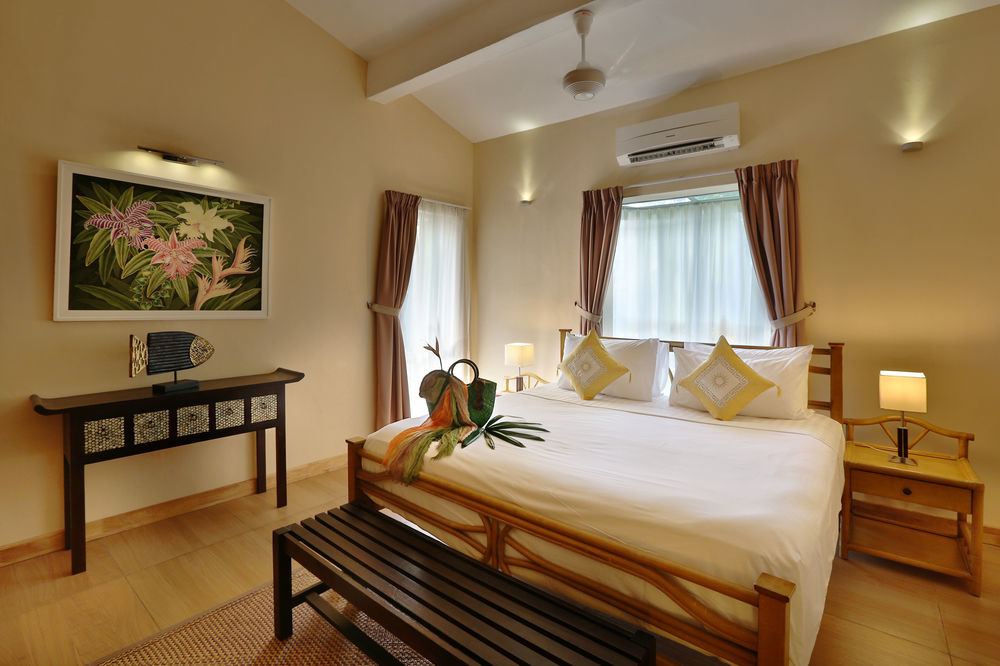 Pantai Tengah  Ambong Rainforest Retreat מראה חיצוני תמונה