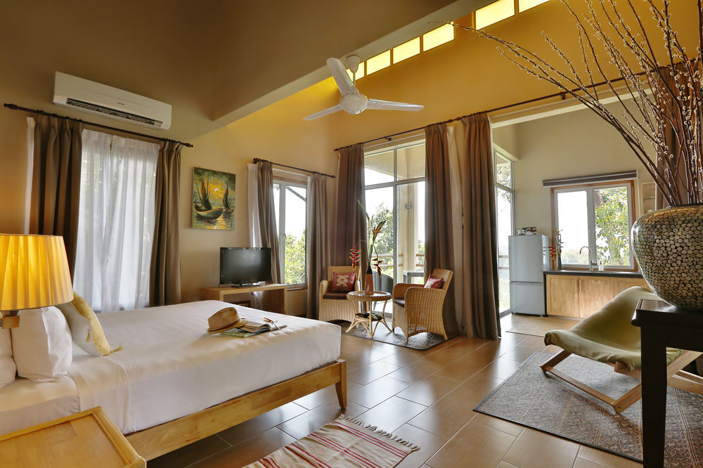 Pantai Tengah  Ambong Rainforest Retreat מראה חיצוני תמונה