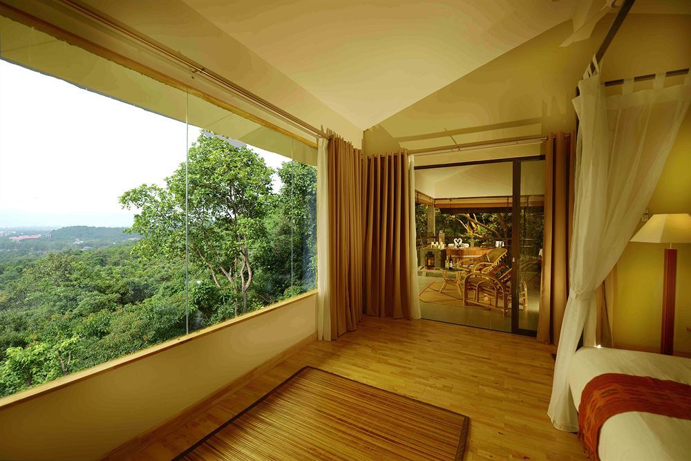 Pantai Tengah  Ambong Rainforest Retreat מראה חיצוני תמונה