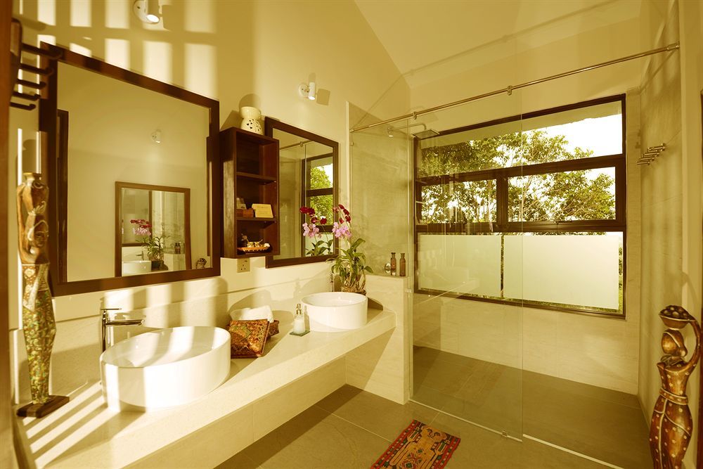 Pantai Tengah  Ambong Rainforest Retreat מראה חיצוני תמונה